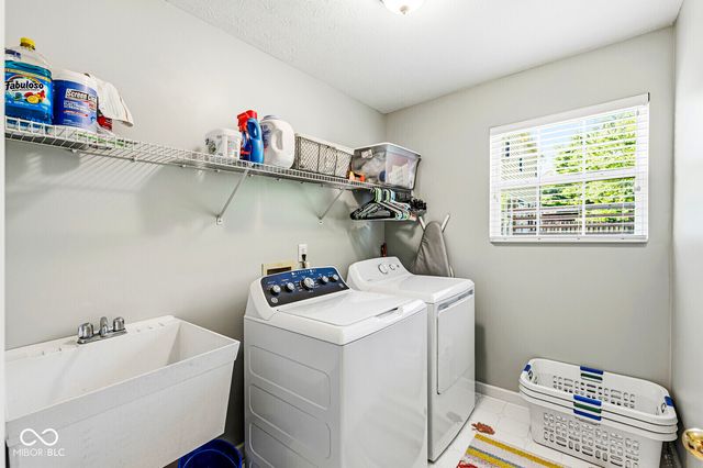 10824 Madeline Court, Fishers, IN 46037