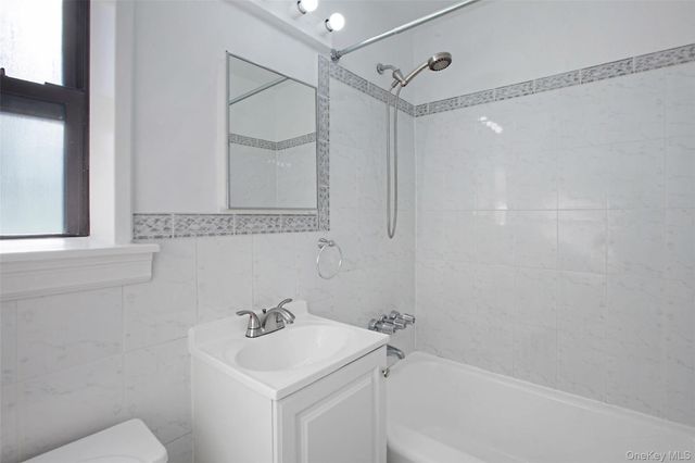 47-15 216th Street 3D, Bayside, NY 11361