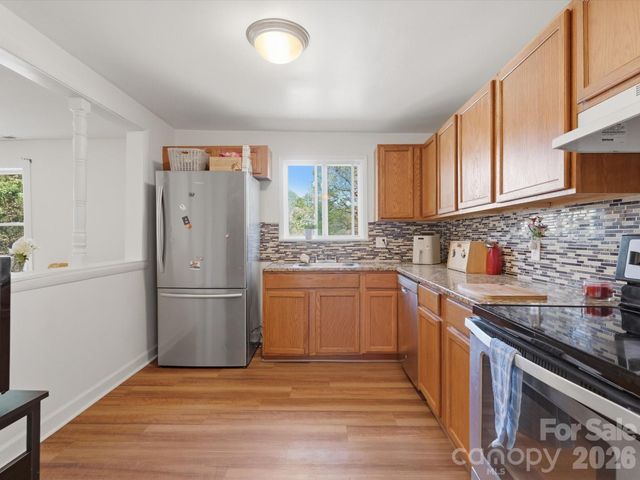 6223 Macon Street, Charlotte, NC 28208