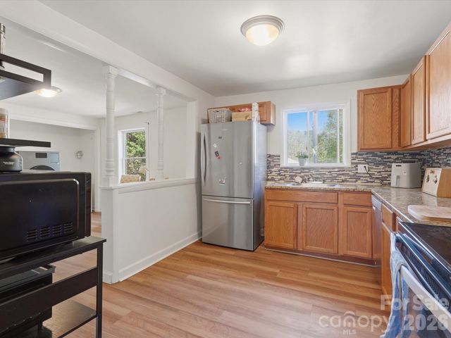 6223 Macon Street, Charlotte, NC 28208