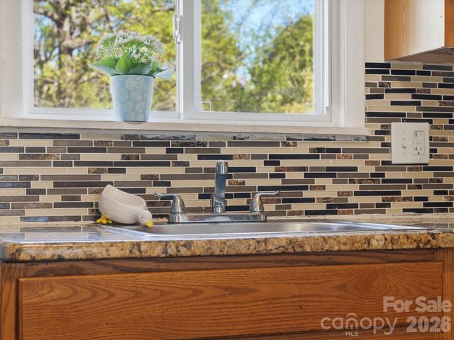 6223 Macon Street, Charlotte, NC 28208