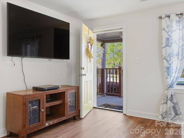 6223 Macon Street, Charlotte, NC 28208