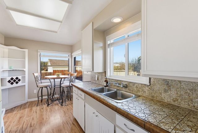 9 Nona Avenue, Freedom, CA 95019