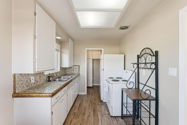 9 Nona Avenue, Freedom, CA 95019