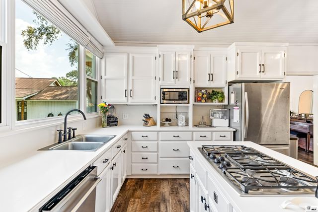 2110 PARGOUD BOULEVARD, Monroe, LA 71201