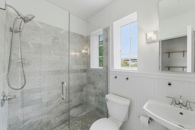 2 Westchester Avenue 4N, White Plains, NY 10601