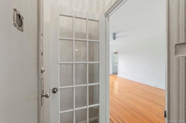 2 Westchester Avenue 4N, White Plains, NY 10601