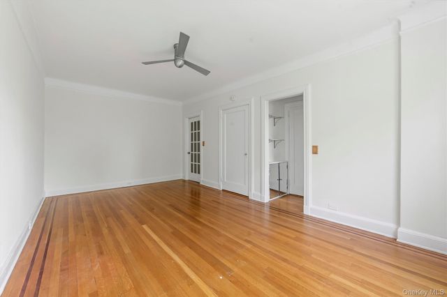 2 Westchester Avenue 4N, White Plains, NY 10601