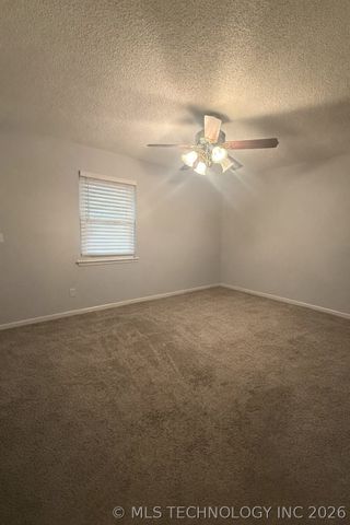 3229 S 214th East Avenue, Broken Arrow, OK 74014