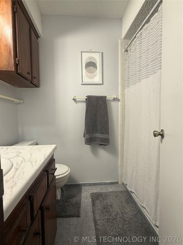 3229 S 214th East Avenue, Broken Arrow, OK 74014