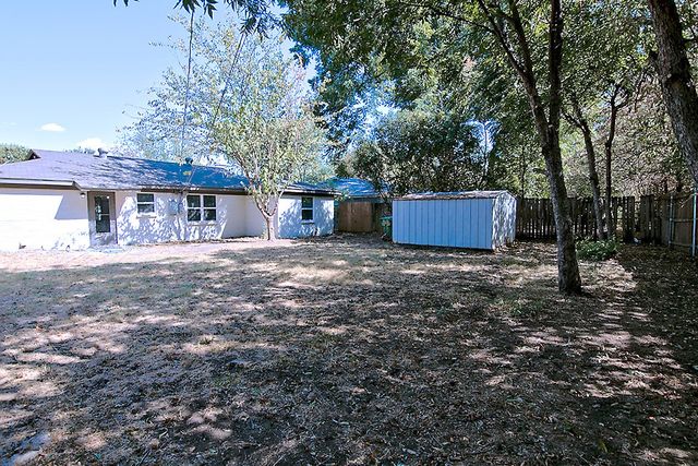 508 Grant Circle, White Settlement, TX 76108