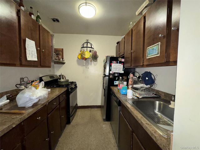 417 Chauncey Street 3A, Brooklyn, NY 11233