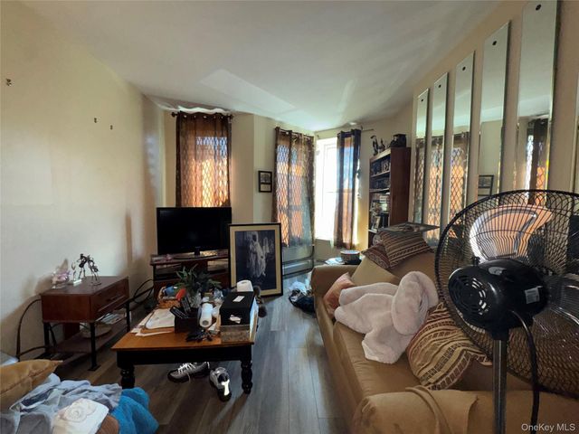 417 Chauncey Street 3A, Brooklyn, NY 11233