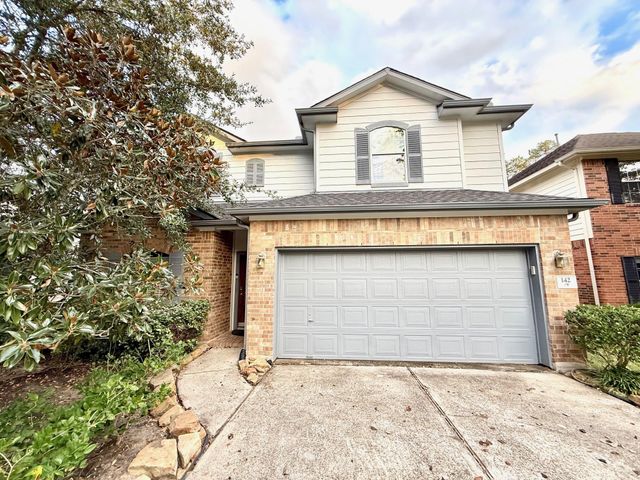 142 E Spindle Tree Circle, The Woodlands, TX 77382