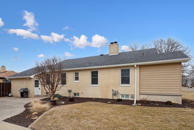 1416 6th Street, Orion, IL 61273