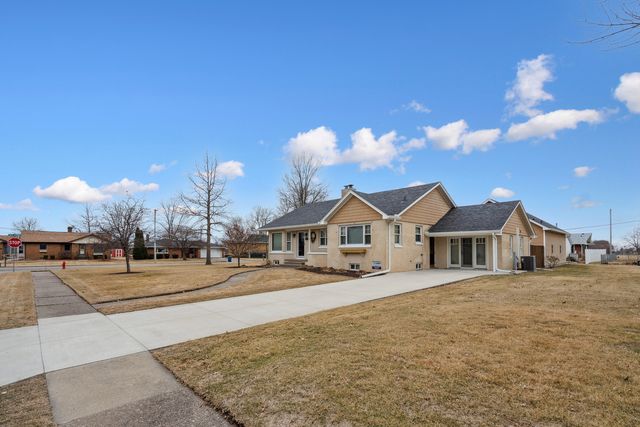 1416 6th Street, Orion, IL 61273