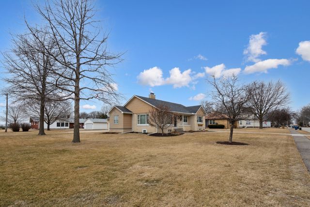 1416 6th Street, Orion, IL 61273