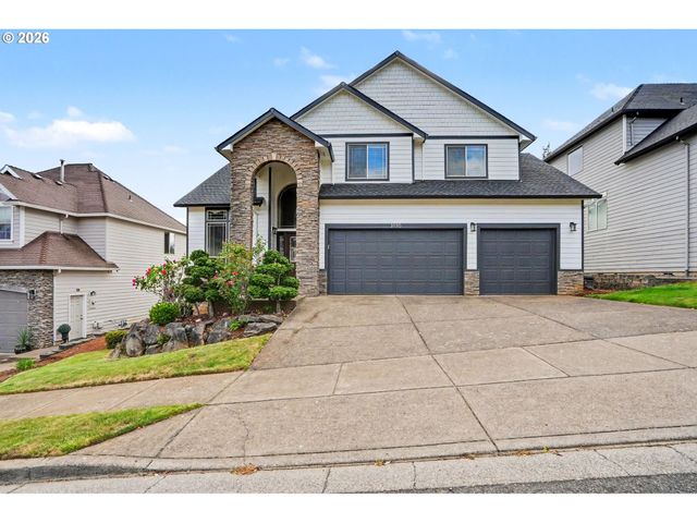 1695 Nw TITAN Dr, Salem, OR 97304