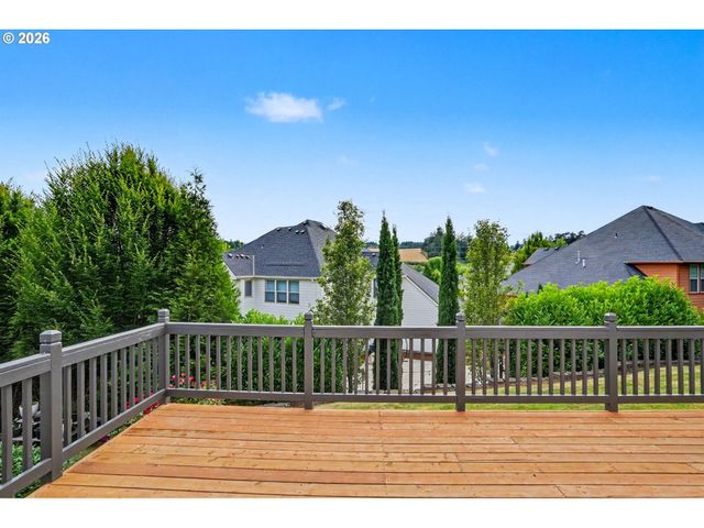 1695 Nw TITAN Dr, Salem, OR 97304