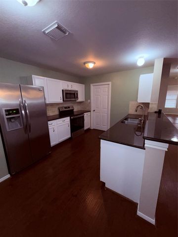 1647 Prairie Shadows Way, Pasadena, TX 77503