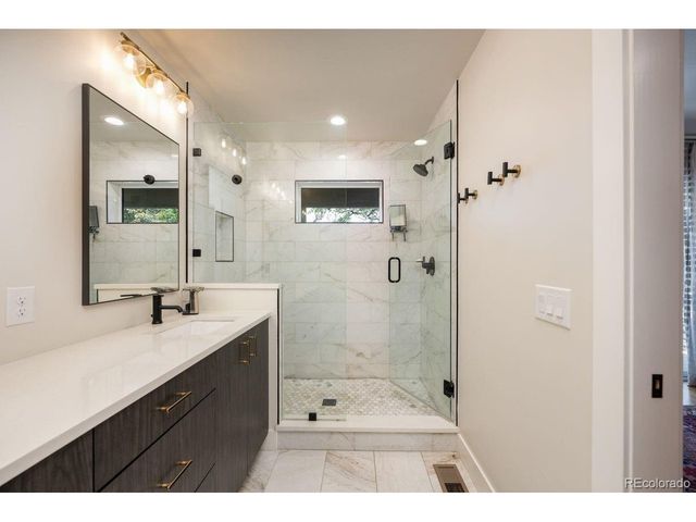 1529 Adams St, Denver, CO 80206