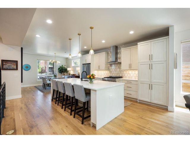 1529 Adams St, Denver, CO 80206