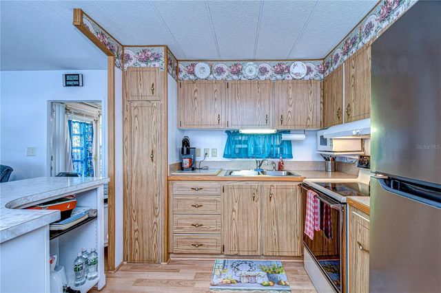 4529 OLIVE DRIVE, Zephyrhills, FL 33542