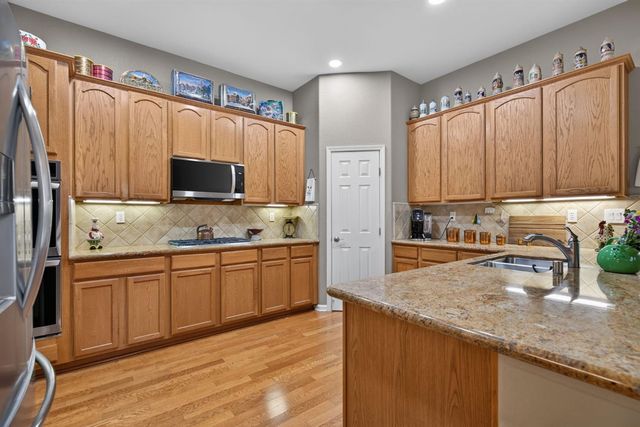 4520 Crown Bench Cir, Elk Grove, CA 95757