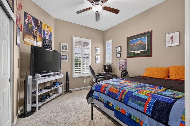 4520 Crown Bench Cir, Elk Grove, CA 95757