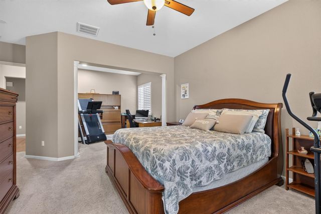 4520 Crown Bench Cir, Elk Grove, CA 95757