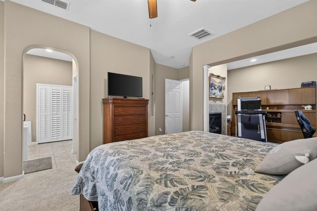 4520 Crown Bench Cir, Elk Grove, CA 95757