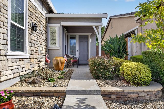 4520 Crown Bench Cir, Elk Grove, CA 95757