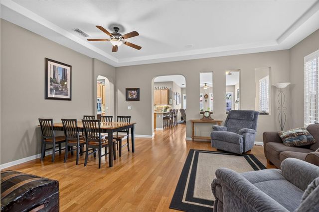 4520 Crown Bench Cir, Elk Grove, CA 95757