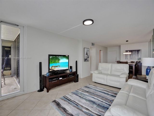1600 S Ocean Dr 12E, Hollywood, FL 33019