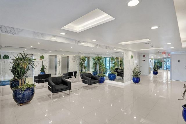 1600 S Ocean Dr 12E, Hollywood, FL 33019