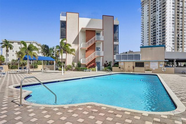 1600 S Ocean Dr 12E, Hollywood, FL 33019