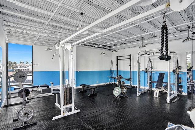 1600 S Ocean Dr 12E, Hollywood, FL 33019