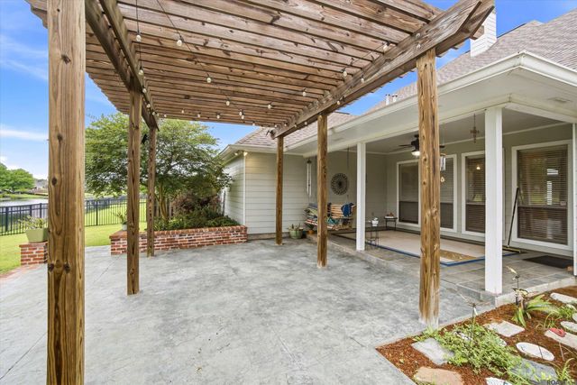 39435 Lakeland Ave, Prairieville, LA 70769