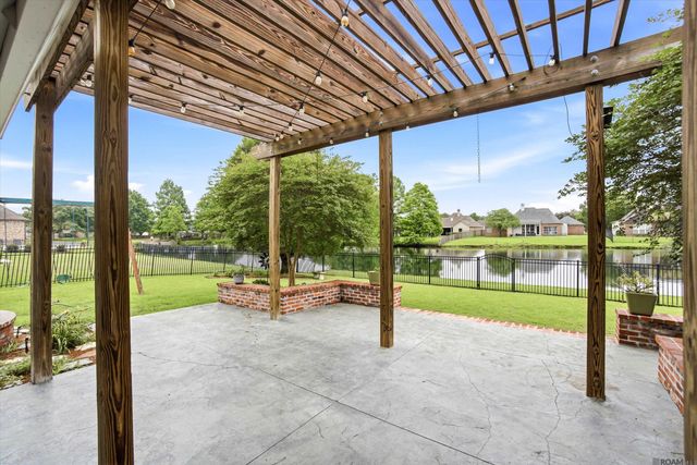 39435 Lakeland Ave, Prairieville, LA 70769