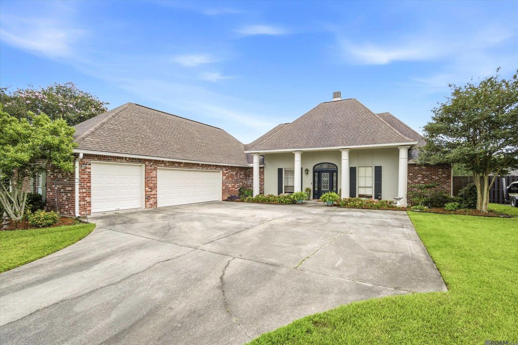 39435 Lakeland Ave, Prairieville, LA 70769