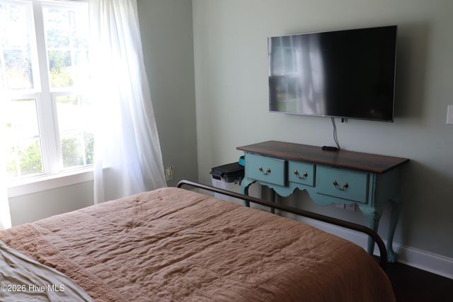 332 Holly Drive, Southport, NC 28461