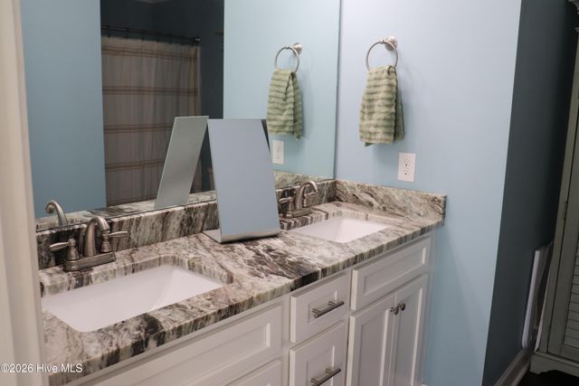 332 Holly Drive, Southport, NC 28461