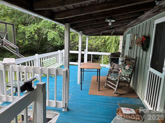 547 Avery Creek Road, Arden, NC 28704