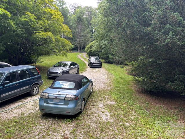 547 Avery Creek Road, Arden, NC 28704