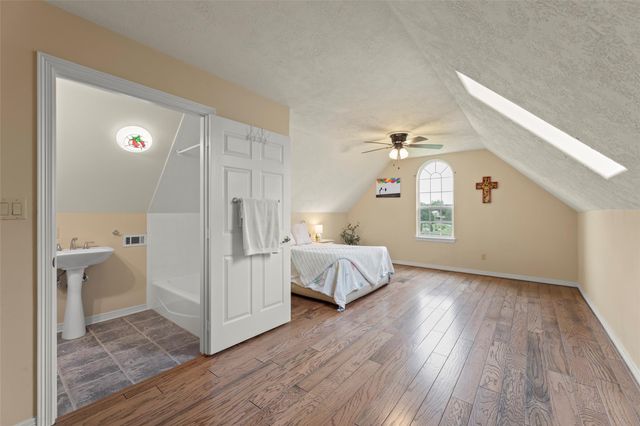 16901 Steinhagen Road, Cypress, TX 77429