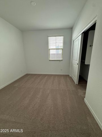 10270 W INDIANOLA Avenue, Avondale, AZ 85392