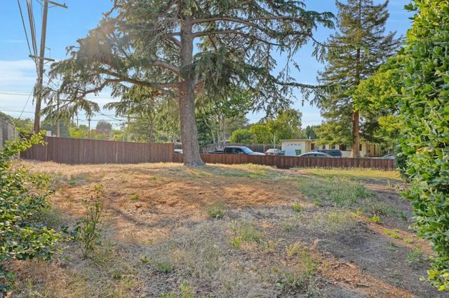1876 Cabrillo Ave, Santa Clara, CA 95050