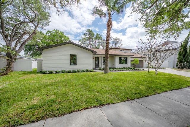 471 W DAVIS BOULEVARD, Tampa, FL 33606