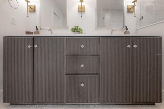 471 W DAVIS BOULEVARD, Tampa, FL 33606