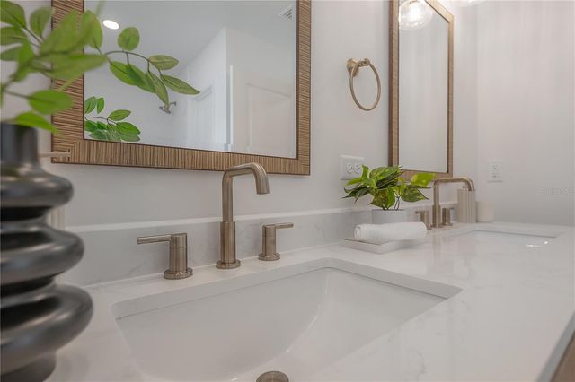 471 W DAVIS BOULEVARD, Tampa, FL 33606